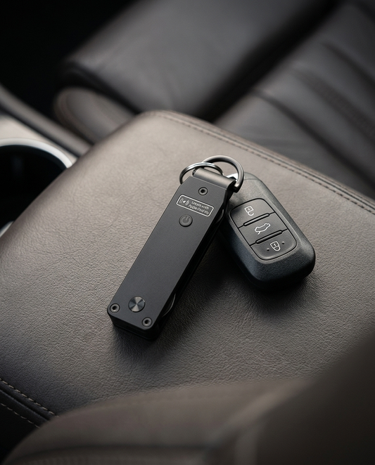 Datum Key Organiser preso à chave do carro
